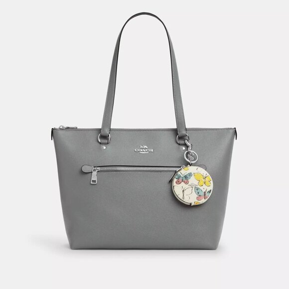 COACH - Circular Coin Pouch With Butterfly Print - Picture 2 of 13